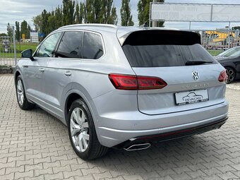 Volkswagen Touareg 3.0 V6 TDI SCR 286k R-Line 4Motion Tiptro - 3