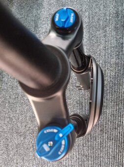 Nová FOX 34 Float Performance Grip 27,5+/29, zdvih 130mm - 3