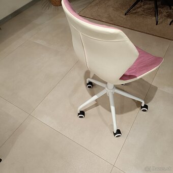 Predám stoličku do detskej izby - 3