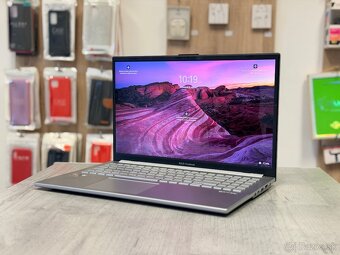 Asus Vivobook Go 8GB/512GB Silver - 3