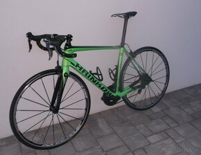 Predám fullcarbon cestný bicykel KTM vo farbe teamu HRINKOW - 3
