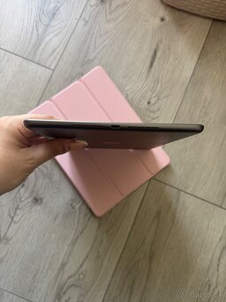 Apple iPad 8th.generation - 3