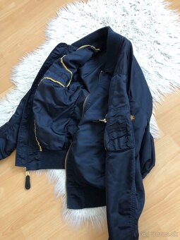 Bombera Alpha Industries - 3