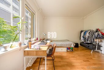 Kompletne zrekonštruovaný 4-izbový byt na Martinčekovej ulic - 3