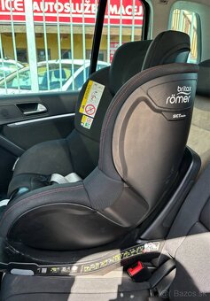 AUTOSEDAČKA DETSKÁ OTAČACIA ,NATÁČACIA Britax Römer - 3