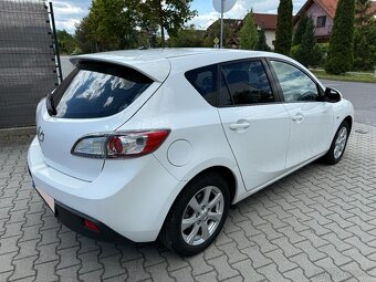 Mazda 3 1.6 DOHC Hatchback - 3