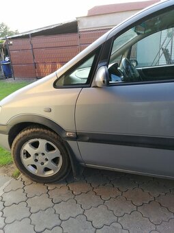 Opel Zafira - 3