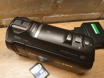 Predám video kameru Panasonic HC-W750 - 3