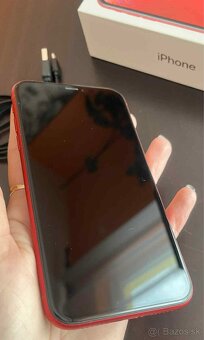 iPhone XR 64GB-Red - 3
