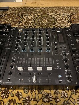 Pioneer CDJ 2000 / Reloop RMX 60 - 3