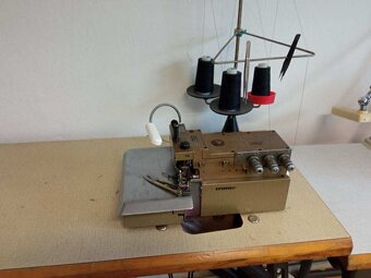 Predám 3-nitný overlock TEXTIMA - 3