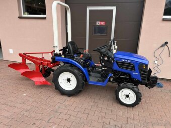 Predám malotraktor Tauros 4x4 25HP na ŠPZ - 3