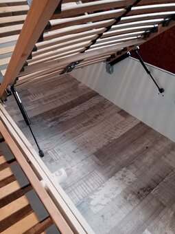 Rošty do postele - 3