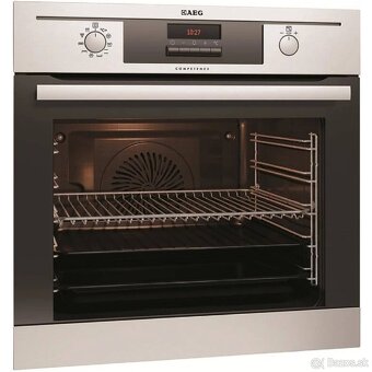 Vstavaná rúra AEG s pyrolýzou Pyroluxe ® - 3