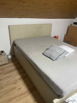 Skrine a posteľ - 3