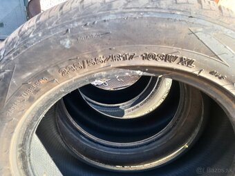 pneu 235/55 r17 - 3