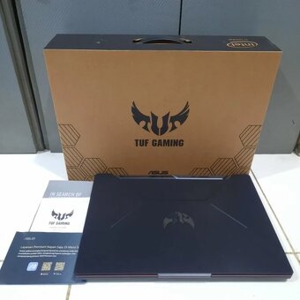 ASUS TUF Gaming F17 FX706LI-HX200T / i5-10300H/ 8GB/ 512GB S - 3