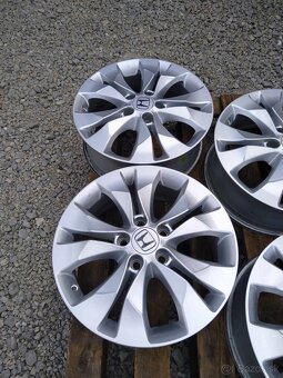 Alu R 17 HONDA CRV + letné pneu. - 3