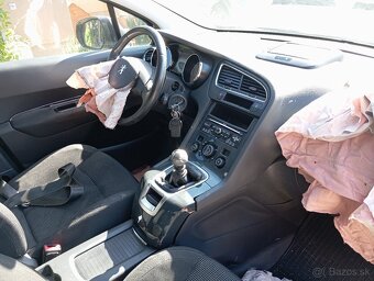 predam Peugeot 5008 Hdi - 3