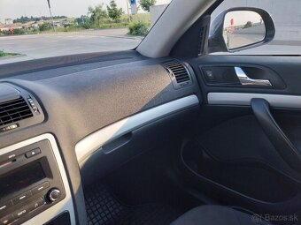 Škoda Octavia 1595cm, 75kw (102PS), P, M5, benzín - 3