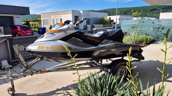 Vodný skúter Sea-Doo RXT 255 - 3