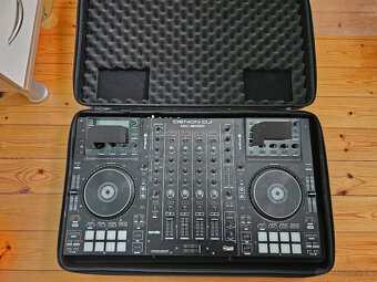 Denon MCX 8000 - 3