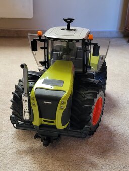 Bruder traktor Claas Xerion 5000 - 3