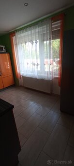 PRENÁJOM 2 izbový, zrekonštruovaný svojpomocný byt -KOMÁRNO - 3