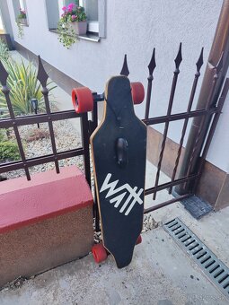 Predám elektrický skateboard - 3