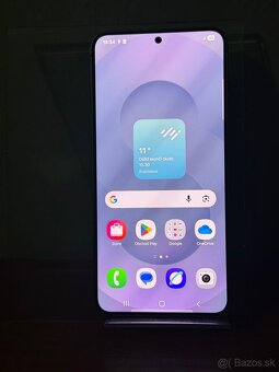 PREDANÉ Dobrý deň Ponúkam na predaj Samsung Galaxy S25 256GB - 3