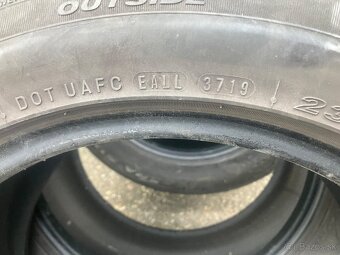 235/55 r17 103w - 3