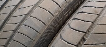 Predám 4ks jazdené letné 205/55r17-91V Michelin - 3
