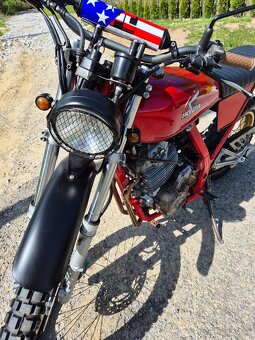 Honda NX650 - 3