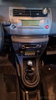 predam diely na Citroen c4 1,4i benzin, 9/2010, facelift pre - 3