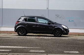Opel Corsa 1.4 16V Cosmo - 3