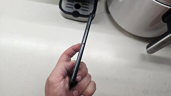 Apple iPhone 7 black 32GB - nová batéria - 3