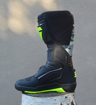 boty čižmy mx čierno sivo camo neon žlté shot - 3