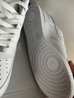 Nike - 3