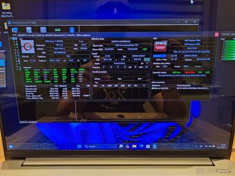 Lenovo IdeaPad Pro 5 14AHP9-Ryzen 7 8845HS-32GB-512GB-OLED 2 - 3