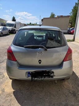 Toyota yaris 2006 - 3