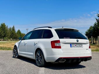 Škoda Octavia Combi 2.0 TDI DPF RS DSG - 3