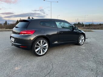 VW Scirocco 2.0 TSI 147 kW, automat DSG — športové kupé - 3