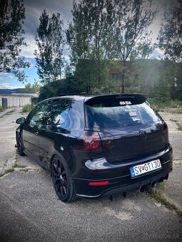 Volkswagen Golf V GTI Edition 30 - 3
