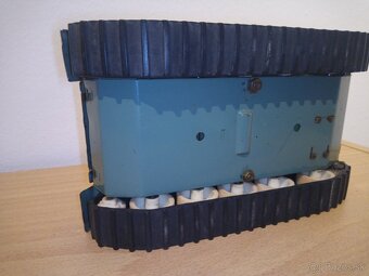 Staré hracky - Tank ites - 3