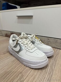 Nike Air Force - 3
