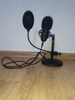 Predám Trust Emita USB Studio Microphone (GXT 252) 🎤 - 3