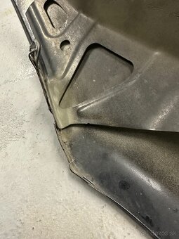 Blatník pravý Jaguar XE 2019 - 3