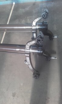 Zadná náprava  Peugeot  206 - 3