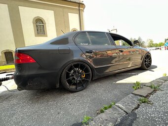 Ispiri FFR6 8.5 ET45 R20 5x112 - 3