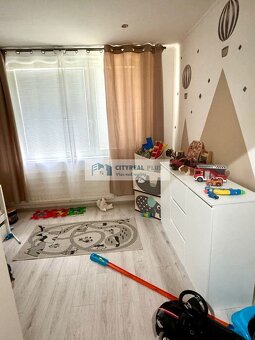 Znížená cena Ponúkame Vám na predaj kompletne prerobený 3 i - 3